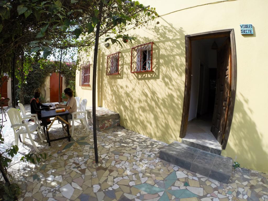 Sanchaba Yellow Apartments Kololi Exterior photo